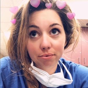 Meet your Posher, Denise